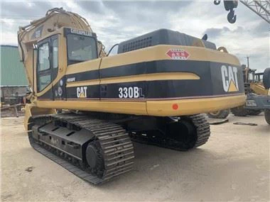 中古のCat 330bショベル