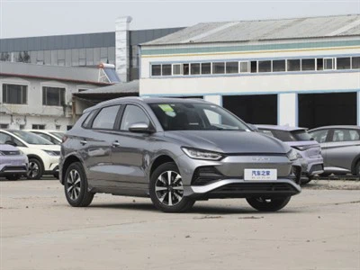 スマートカー BYD E2